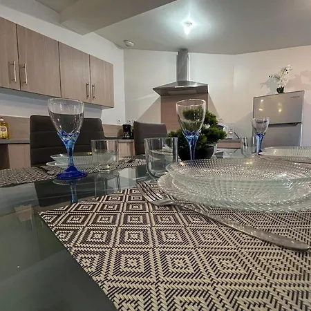 Chez Isa Apartmán Tournon-sur-Rhone